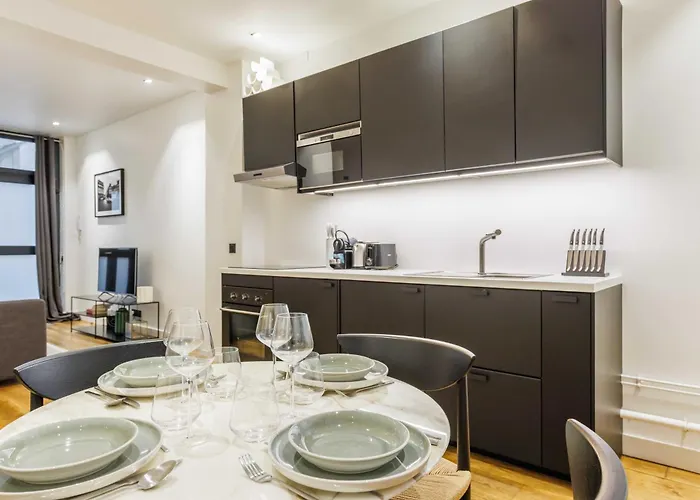아파트 Cosy - 1br 4p - Near Champs-elysees