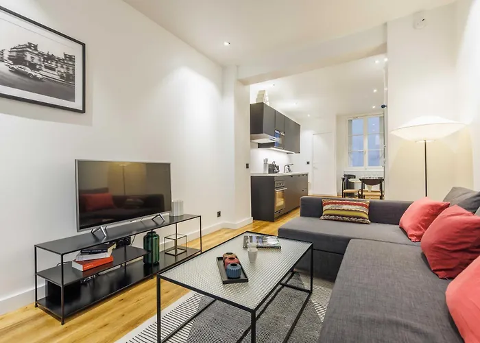 아파트 Cosy - 1br 4p - Near Champs-elysees